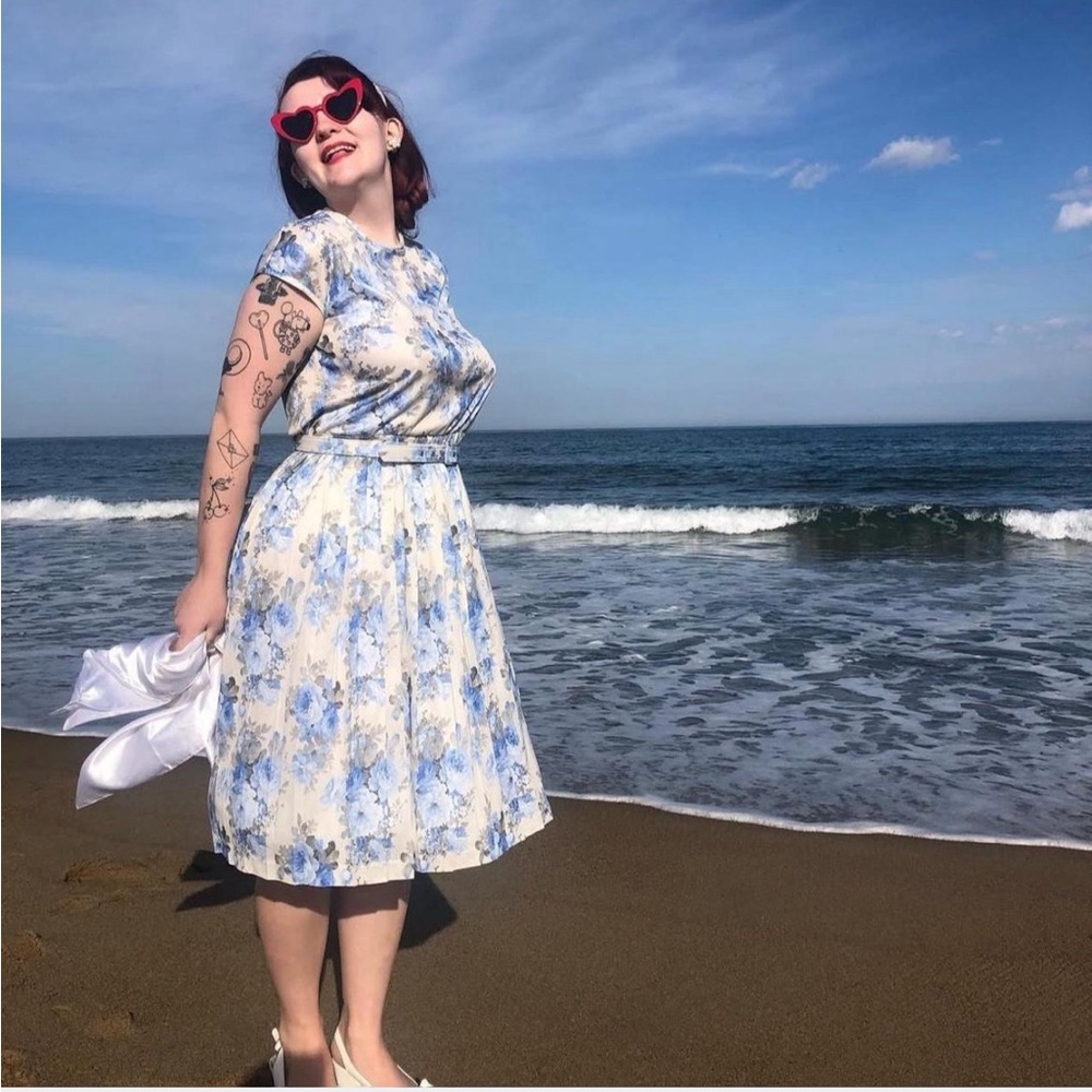 1980s-does-50s floral day dress